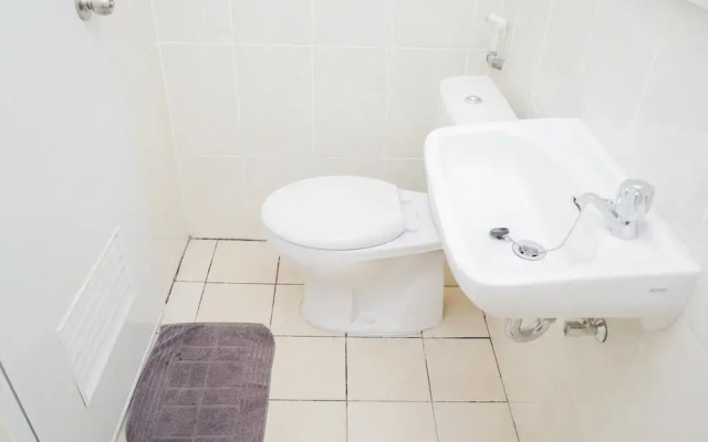 Comfort with Garden View Studio Apartment M-Town Residence