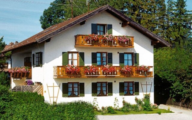 Holiday Home in Foothills of the Alps with Königscard And Over 250 Free Services