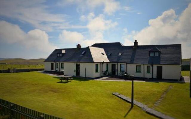 Decca - Self Catering Shetland