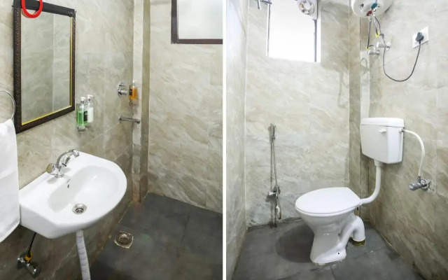 Oyo Flagship 80784J Sky Inn Hotel & Banquet Hall