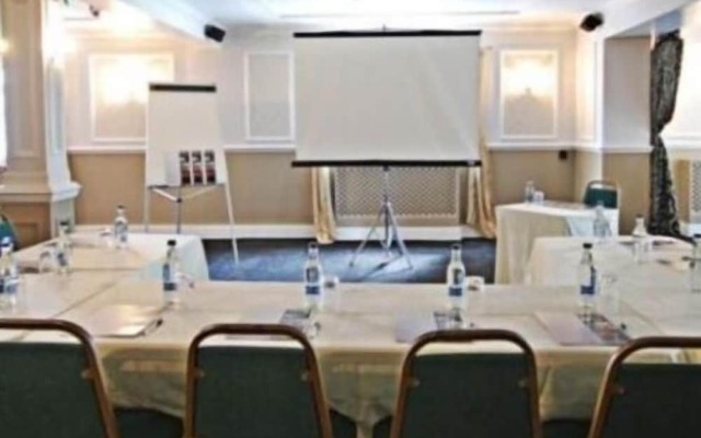 Gardeners Country Inn