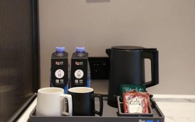 GuangzhouTaikooHuiKeyunRoadYizhiMeiju