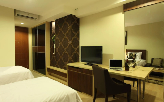Avissa Suites