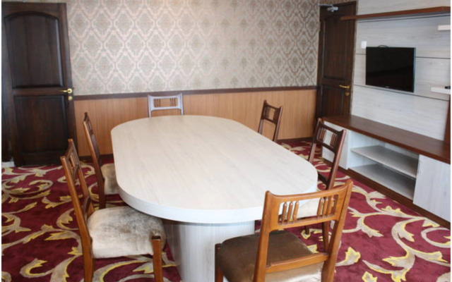Grand Asrilia Hotel
