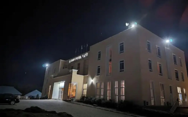 BON Hotel