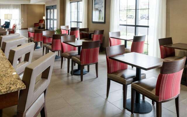 Comfort Inn & Suites West - Medical Center
