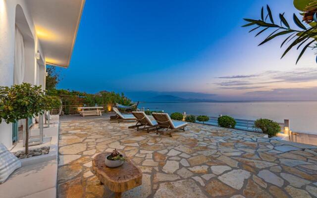 Anemos Beach House