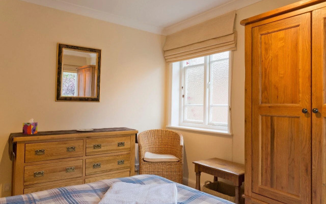 Poplar House Serviced Apartments