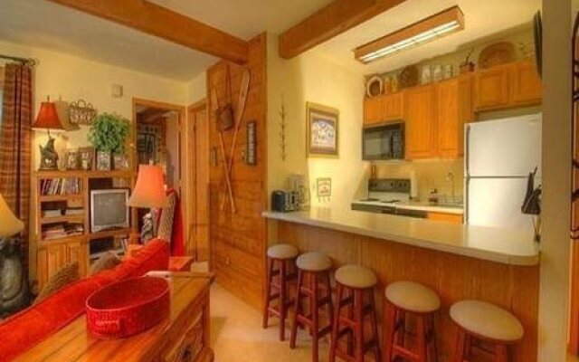 Double Eagle Condominiums