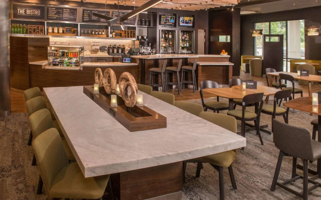 Courtyard by Marriott Hershey Chocolate Avenue