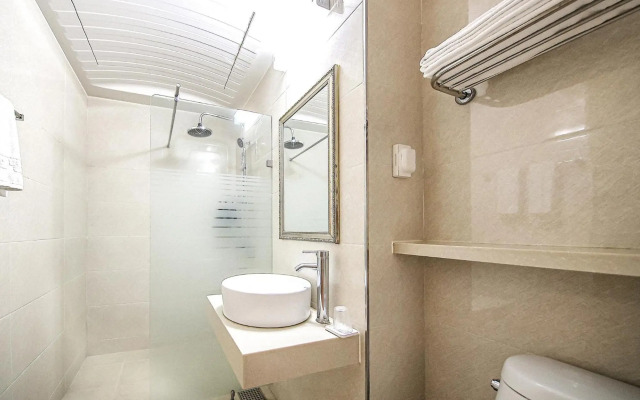 Shinshin Hotel Jeju City