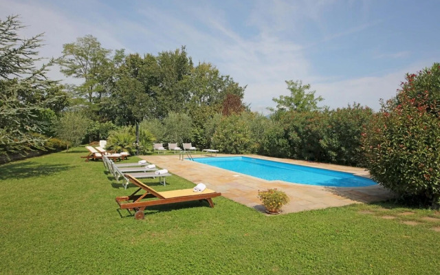 Villa Girasole in Polpenazze del Garda