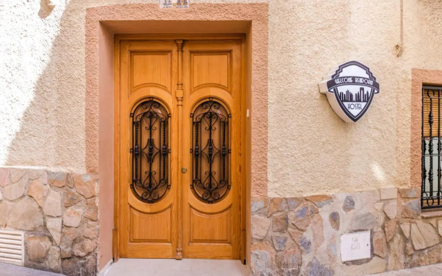 Welcome Benidorm Beach Hostel