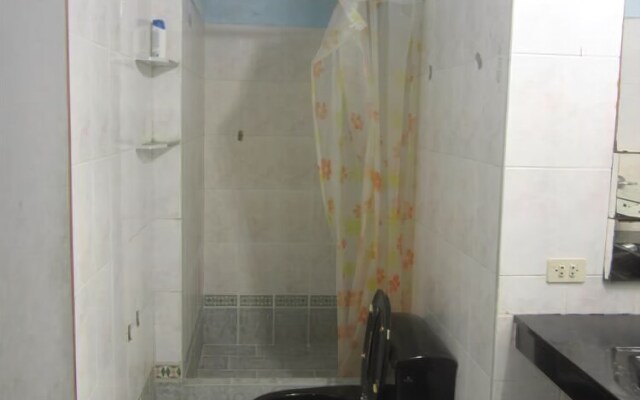 Amazonia Backpackers & Bunk Beds