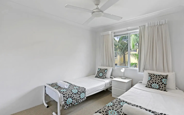 Le Beach Apartments – Guest Rooms – Gold Coast