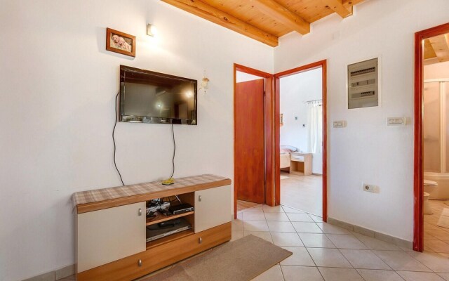 Amazing Apartment in Cunski With Wifi and 3 Bedrooms