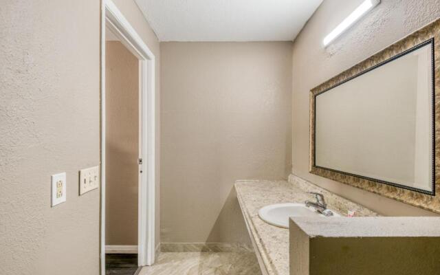 Motel 6 New Port Richey, FL