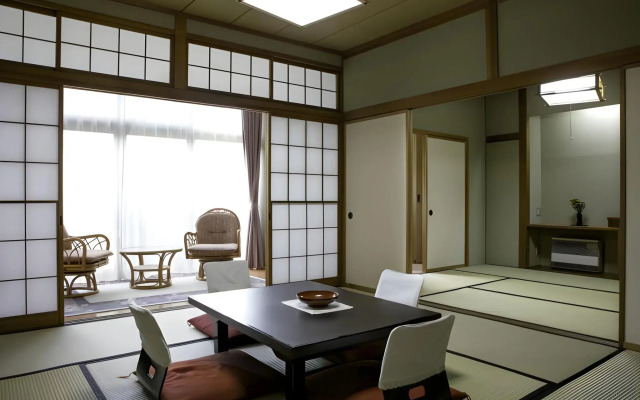 Ryokan Warabino