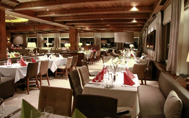 Arosa Alpine Club - Adults Only