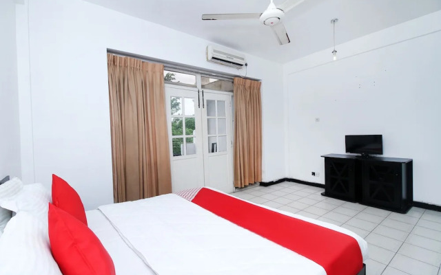 OYO 367 Hotel Nathaliya