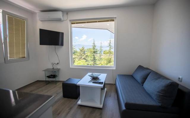 View Topia Apartments