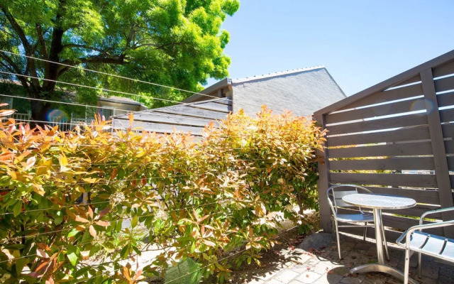 Summer East Serviced Apartments