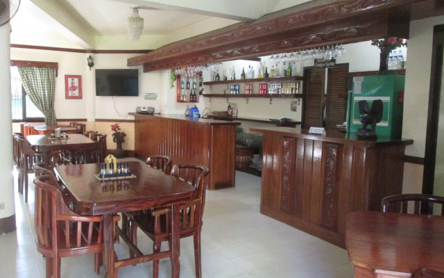 Tonglen Eco Resort