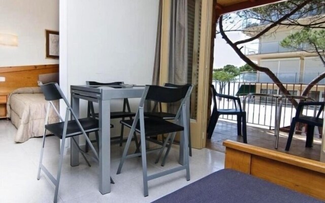 Apartamentos Delfin-Aromar-4