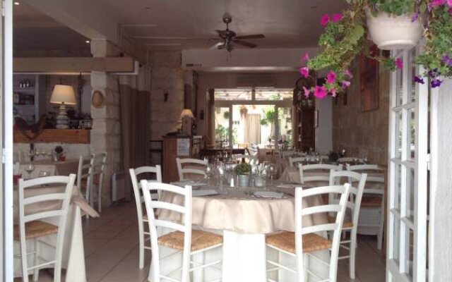 Hôtel Restaurant Le Provençal