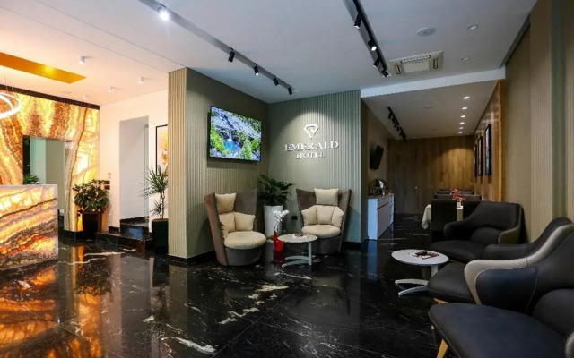 Emerald Boutique Hotel