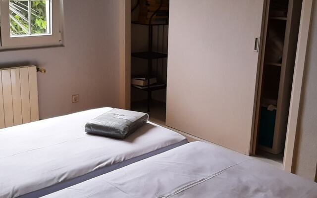 Plush Holiday Home in Llucmajor with Jacuzzi and Sauna