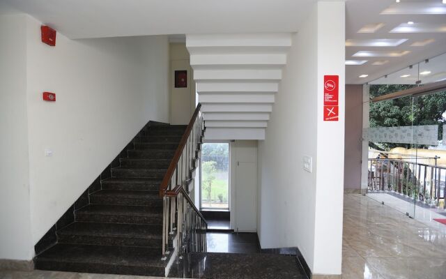 OYO 9667 Sashtrdhara Road