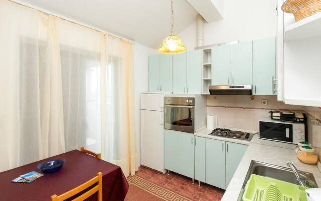 Apartments Depozit - Dolores