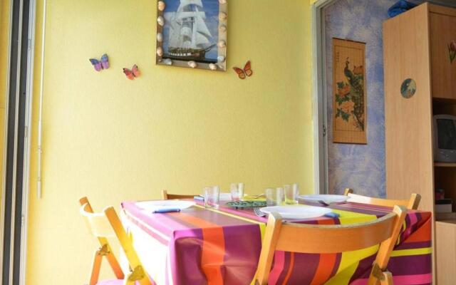 Appartement Cap d'Agde, 2 pièces, 4 personnes - FR-1-249-68