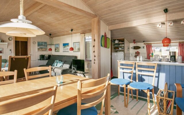 Amazing Holiday Home in Løkken near Sea