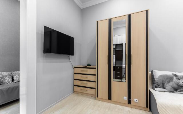 Aura на проспекте Мира 16