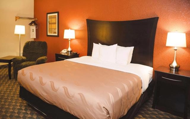 Quality Inn & Suites Ames Conference Center Near ISU Campus