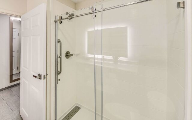 Wingate by Wyndham Kings Bay Naval Base / I-95