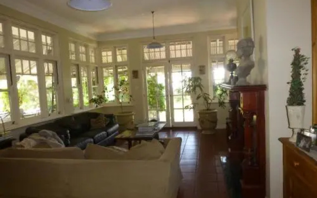 Lakeside Bed & Breakfast