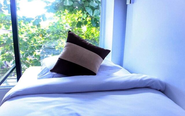 The Lodge Yangon Poshtel - Hostel