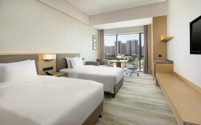 Holiday Inn Zhengzhou Riverside