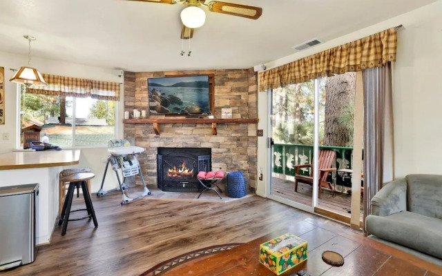 Green Squirrel Chateau #2484