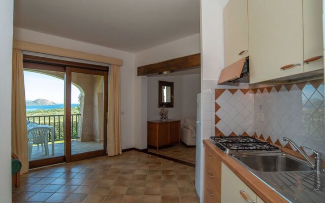 Corbezzolo 8 - Vista Village