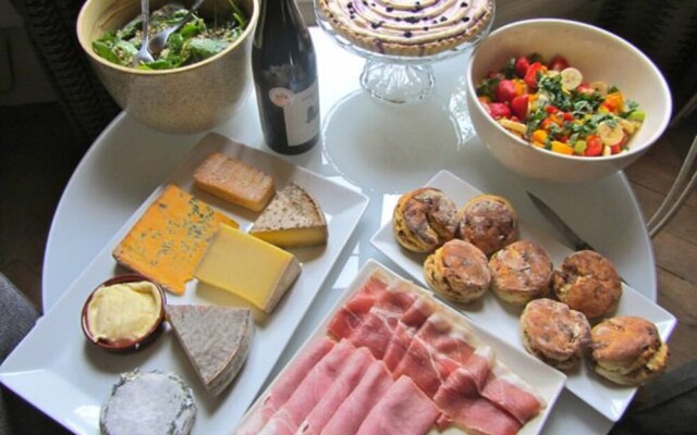 Les Viviers Bed and Breakfast