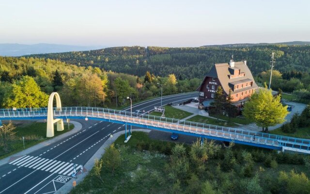 Hotel Pomezí