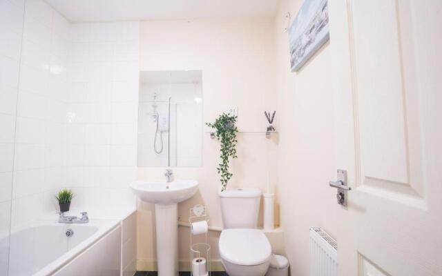 Lomond Serviced Apartments - Emirates