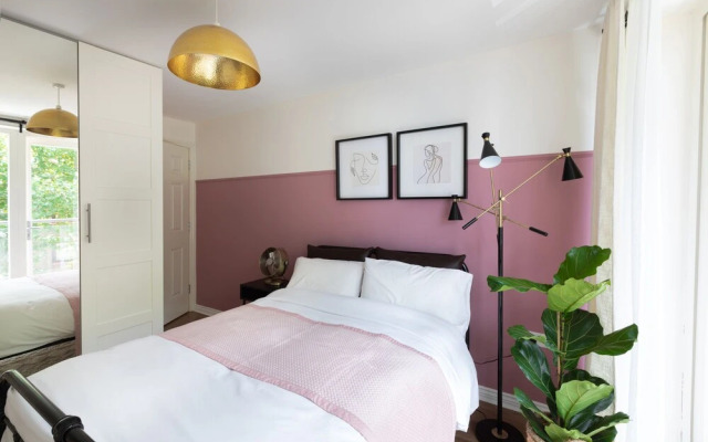 Nest Easy - Nine Elms