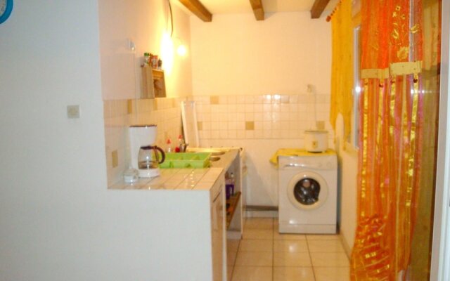 House With 2 Bedrooms in Saint Paul, With Wonderful sea View, Enclosed