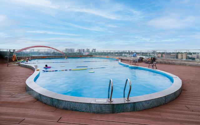 Dongguan South Grand China Hotel