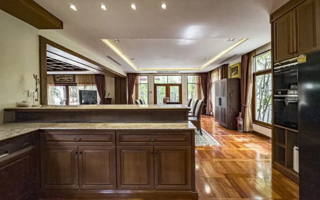 Executive 4 Bed Pool Villa - VTM